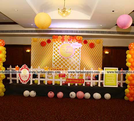 Thematic Decorations